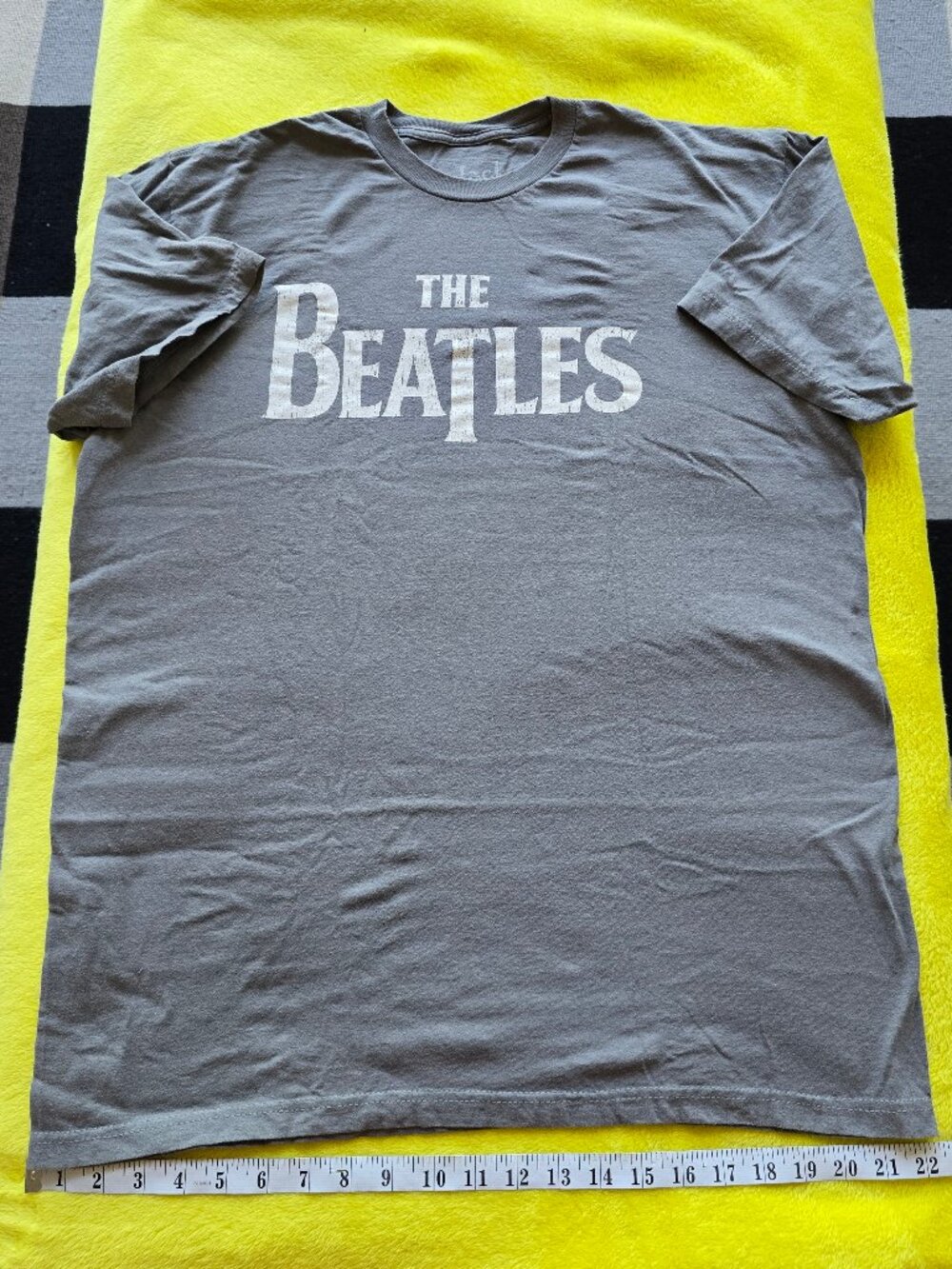 The Beatles Graphic Band Tee-shirt charcoal-grey by Jack of All Trades size XL